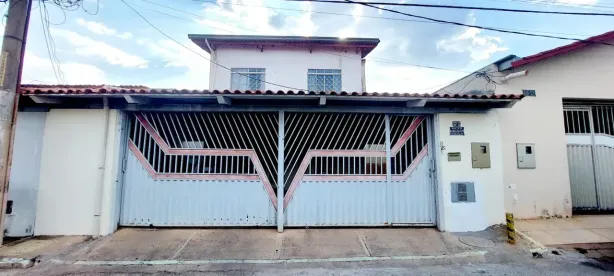 Sobrado com 4 Quartos à venda, 162m² no Setor União, Goiânia