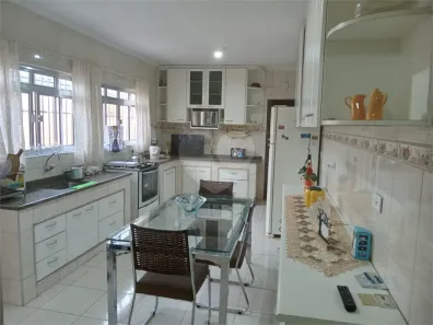 Casa com 3 Quartos à venda, 200m² no Jaguaribe, Osasco