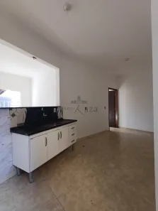 Casa com 2 Quartos para alugar, 100m² no Jardim Torrão de Ouro, São José dos Campos
