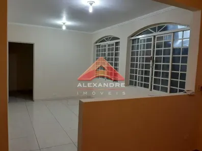 Casa com 3 Quartos à venda, 131m² no Vila Tatetuba, São José dos Campos