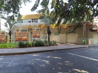Ponto Comercial para alugar, 250m² no Daniel Fonseca, Uberlândia