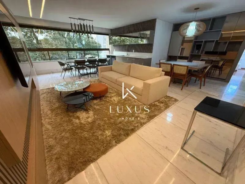 Apartamento com 4 quartos — Sion, Belo Horizonte