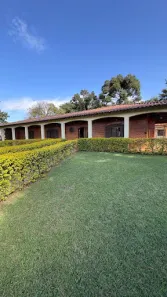 Casa com 4 Quartos para alugar, 300m² no Jardim Alto da Boa Vista, Rolândia