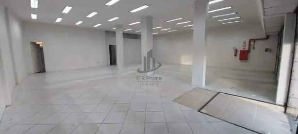 Ponto Comercial para alugar, 190m² no Aterrado, Volta Redonda