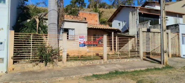 Casa com 3 Quartos à venda, 100m² no Violeira, Viçosa