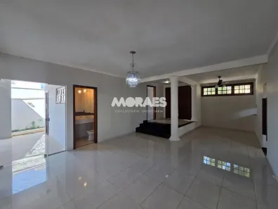 Casa de Condomínio com 3 Quartos para alugar, 277m² no Vila Serrão, Bauru