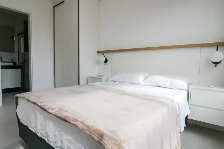 Apartamento com 2 Quartos à venda, 74m² no Jurerê, Florianópolis