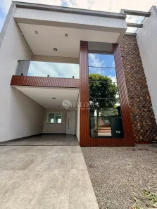 Sobrado com 3 Quartos à venda, 181m² no Jardim Olímpico, Maringá