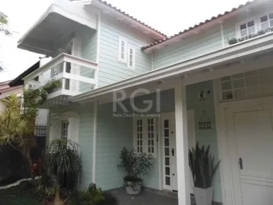 Casa com 3 Quartos à venda, 208m² no Nonoai, Porto Alegre