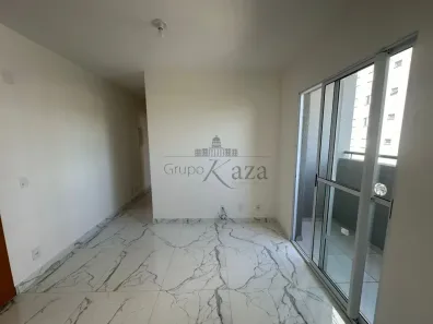 Apartamento com 2 Quartos para alugar, 48m² no Condomínio Residencial Colinas do Paratehy, São José dos Campos