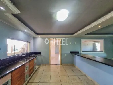 Apartamento com 3 Quartos para alugar, 320m² no Primavera, Novo Hamburgo