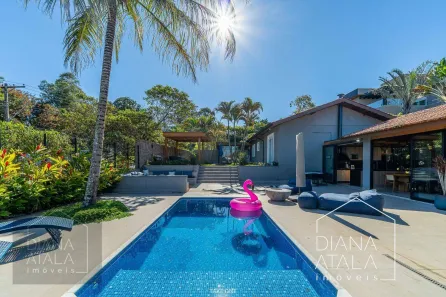 Casa de Condomínio com 4 Quartos à venda, 400m² no Marambaia, Vinhedo