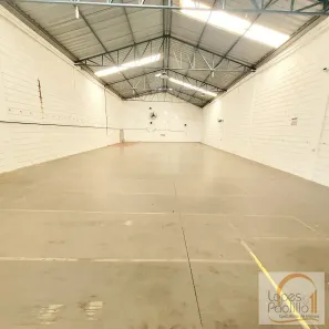Galpão/Depósito/Armazém para alugar, 300m² no Jardim Imperial, Atibaia