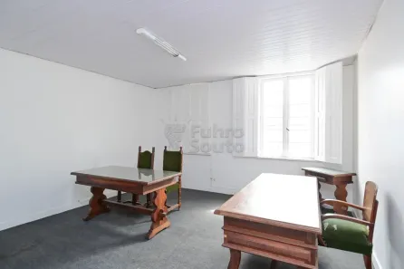 Sala Comercial para alugar, 36m² no Centro, Pelotas