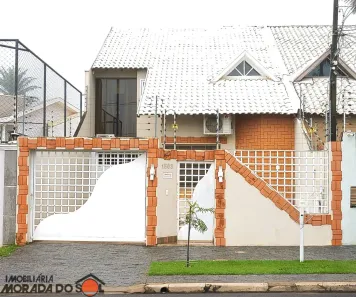 Sobrado com 3 Quartos à venda, 300m² no Jardim Guaporé, Maringá