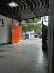 Galpão/Depósito/Armazém para alugar, 200m² no Vila Plana, São Paulo