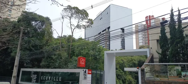 Sala Comercial para alugar, 406m² no Campo Comprido, Curitiba