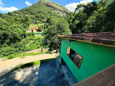 Casa de Condomínio com 3 Quartos à venda, 150m² no Bonsucesso, Petrópolis
