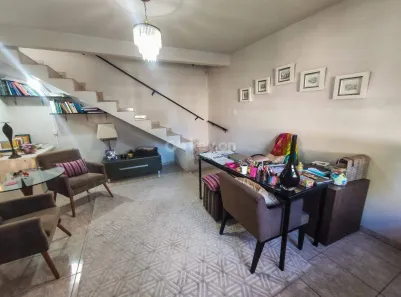 Casa com 2 Quartos à venda, 160m² no Centro, Tubarão