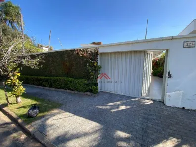 Casa com 5 Quartos para alugar, 355m² no Nova Campinas, Campinas