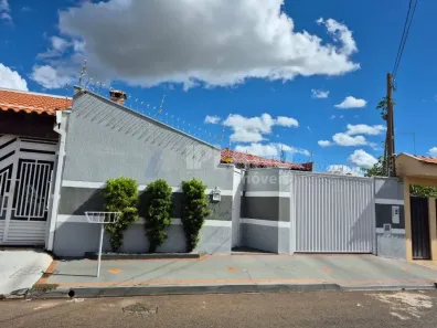 Casa com 3 Quartos à venda, 170m² no Jardim Embaré, São Carlos