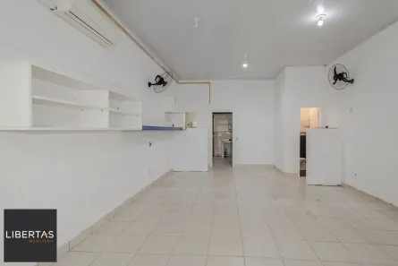 Ponto Comercial à venda, 80m² no Humaitá, Porto Alegre