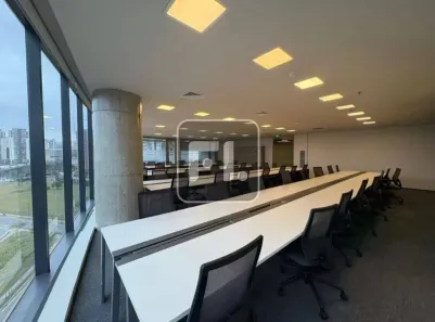 Sala Comercial à venda, 400m² no Parque Industrial Tomas Edson, São Paulo