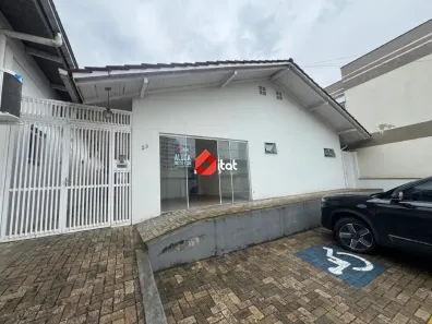 Sala Comercial com 6 Quartos para alugar, 140m² no Centro, Jaraguá do Sul