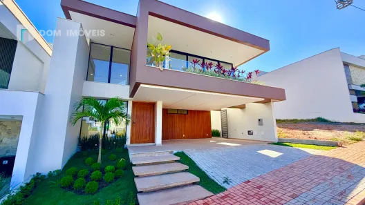 Casa de Condomínio com 3 Quartos à venda, 300m² no Salvaterra, Juiz de Fora