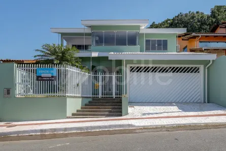 Casa com 4 Quartos à venda, 321m² no Praia dos Amores, Balneário Camboriú
