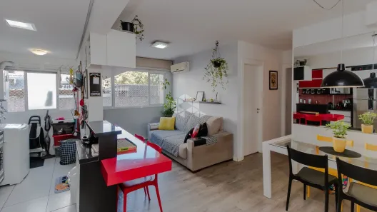Apartamento com 2 Quartos à venda, 58m² no Passo da Areia, Porto Alegre