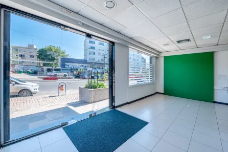 Ponto Comercial à venda, 388m² no Tristeza, Porto Alegre