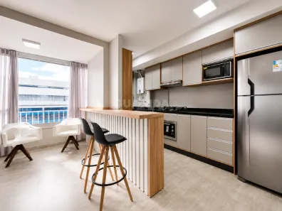 Apartamento com 2 Quartos para alugar, 65m² no Farrapos, Porto Alegre