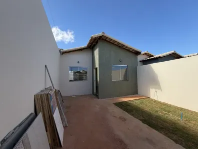 Casa com 3 Quartos à venda, 90m² no Jaraguá, Montes Claros