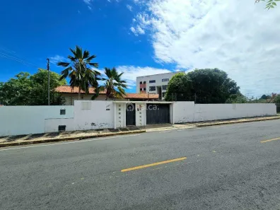 Casa com 3 Quartos à venda, 173m² no São Cristóvão, Teresina