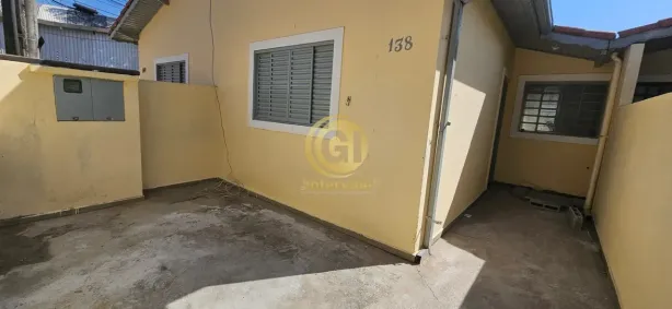 Casa com 2 Quartos para venda ou aluguel, 125m² no São João, Jacareí