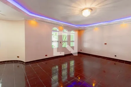 Casa com 4 Quartos à venda, 300m² no Cidade Líder, São Paulo