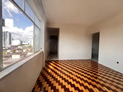 Apartamento com 3 Quartos para alugar, 70m² no Fátima, Belém