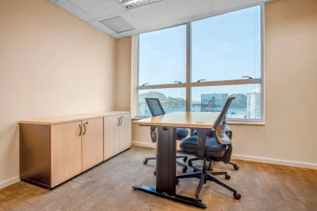 Sala Comercial para alugar, 8m² no Enseada do Suá, Vitória