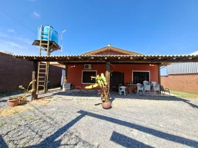 Fazenda/Sítio com 3 Quartos à venda, 285m² no Cercado, Araçoiaba da Serra