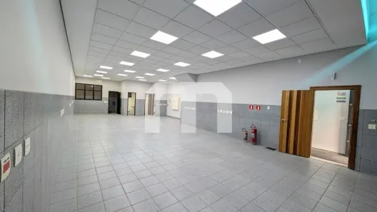 Imóvel Comercial para alugar, 600m² no Vila Gomes Cardim, São Paulo