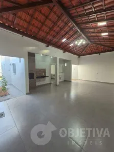 Casa com 2 Quartos à venda, 113m² no Laranjeiras, Uberlândia