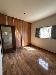Casa com 3 Quartos à venda, 170m² no Jardim Urano, São José do Rio Preto
