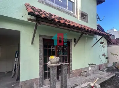 Casa com 3 Quartos para alugar, 180m² no Recreio dos Bandeirantes, Rio de Janeiro