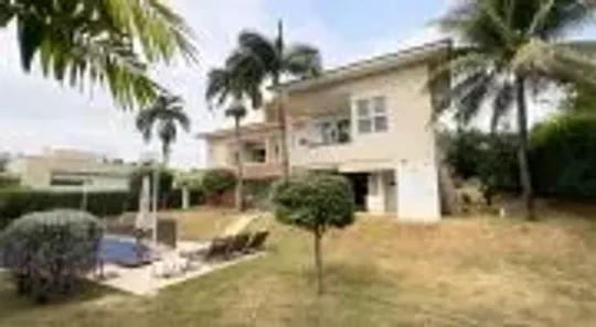 Sobrado com 4 Quartos para alugar, 460m² no Residencial Aldeia do Vale, Goiânia