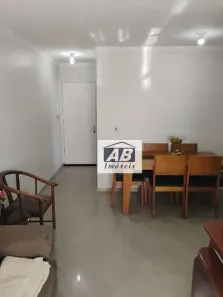 Apartamento com 2 Quartos à venda, 57m² no Vila Carmosina, São Paulo