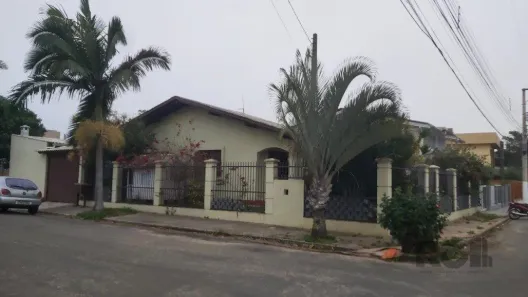 Casa com 4 Quartos à venda, 83m² no Torres, Torres