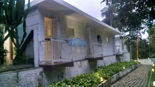 Casa de Condomínio com 4 Quartos à venda, 554m² no Vila Santo Antônio, Cotia