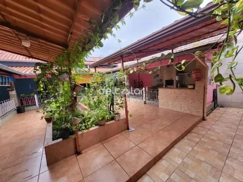Casa com 3 quartos — Copacabana, Belo Horizonte