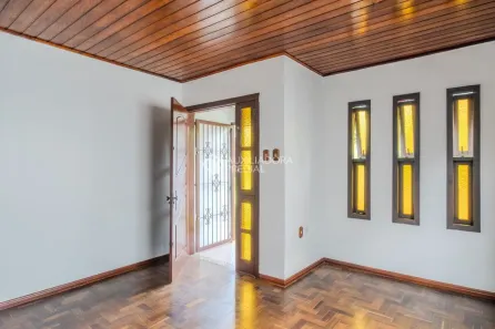 Casa com 3 Quartos à venda, 200m² no Vila Nova, Porto Alegre